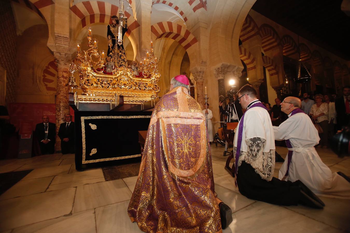 El Miserere del Nazareno de Lucena en la Catedral de Córdoba, en imágenes