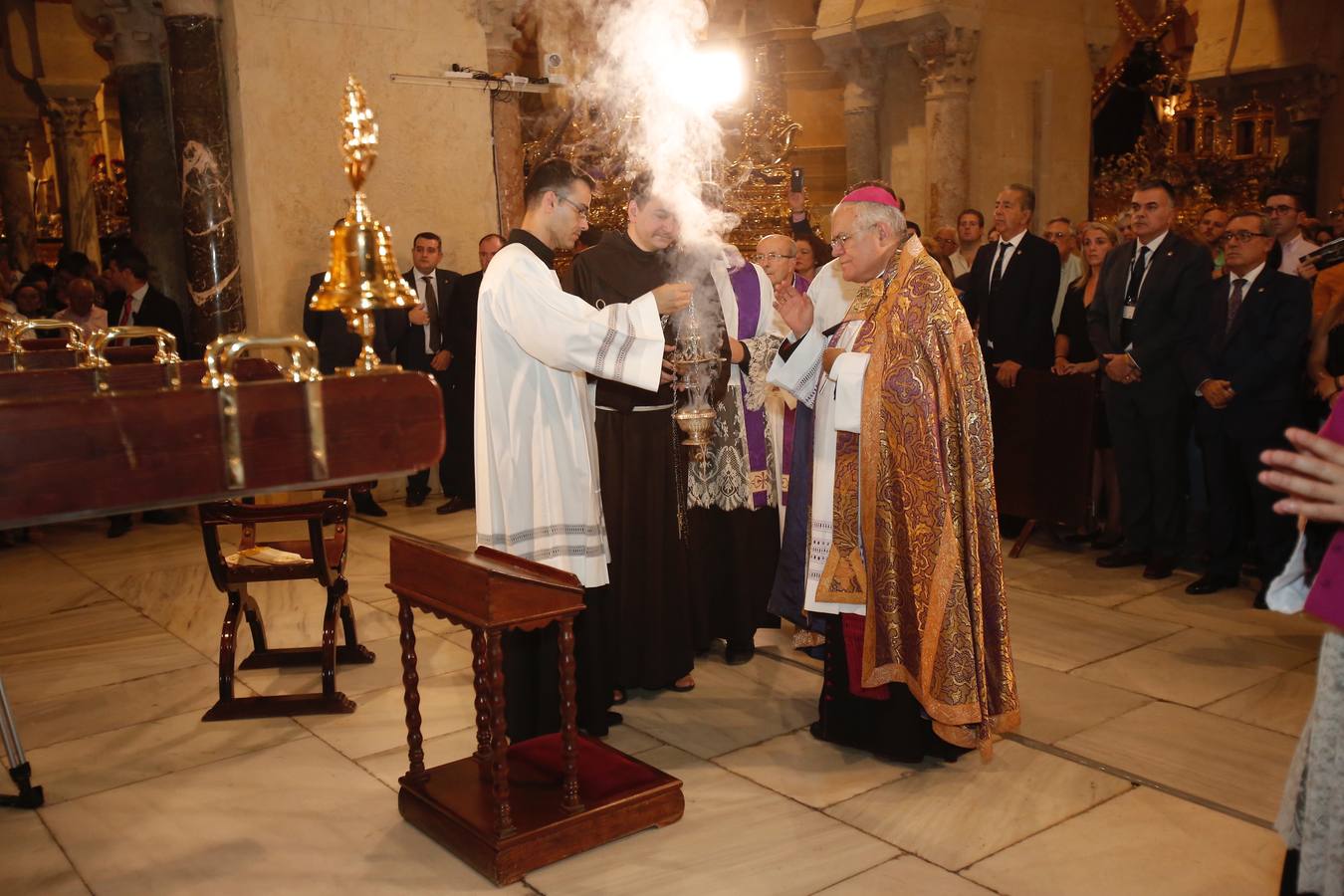 El Miserere del Nazareno de Lucena en la Catedral de Córdoba, en imágenes