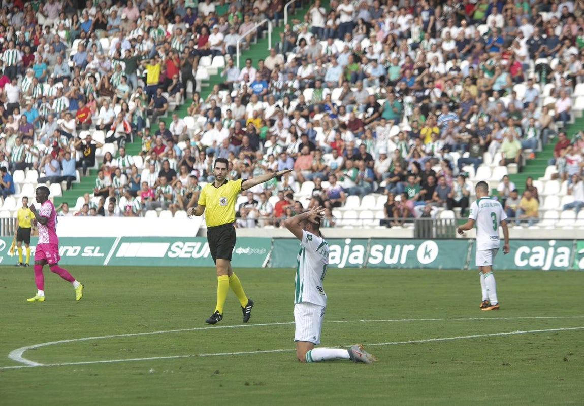 Selección de imágenes del Córdoba CF-CD Badajoz