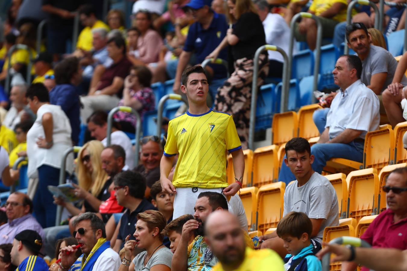 Búscate en el Cádiz CF vs Deportivo