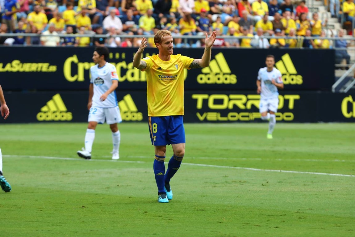 Las imágenes del Cádiz C.F. vs Deportivo (0-0)