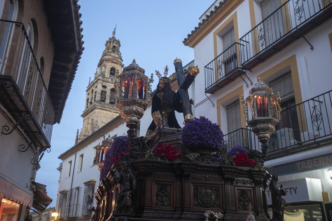 La procesión de regreso de la Magna Nazarena de Córdoba, en imágenes