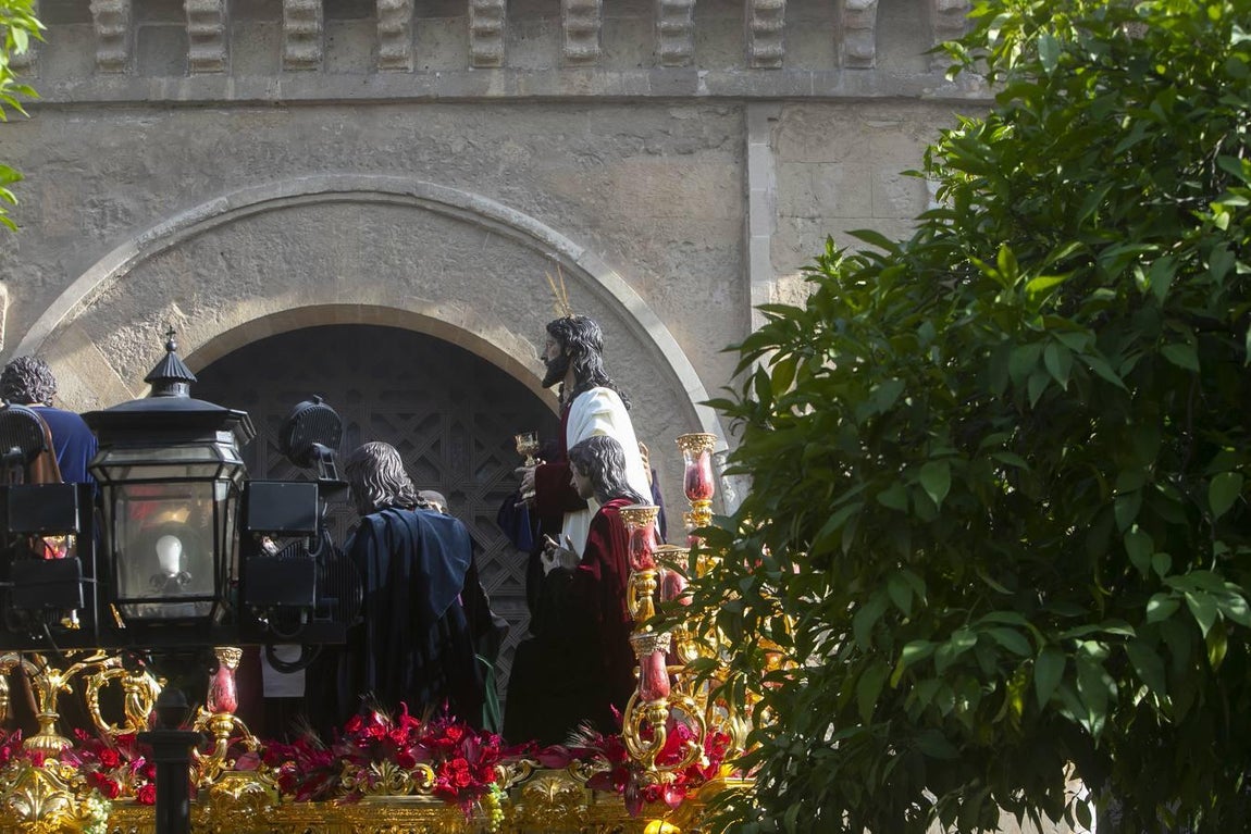La procesión de regreso de la Magna Nazarena de Córdoba, en imágenes