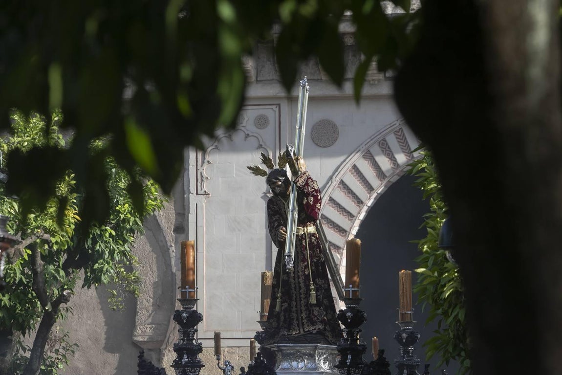 La procesión de regreso de la Magna Nazarena de Córdoba, en imágenes