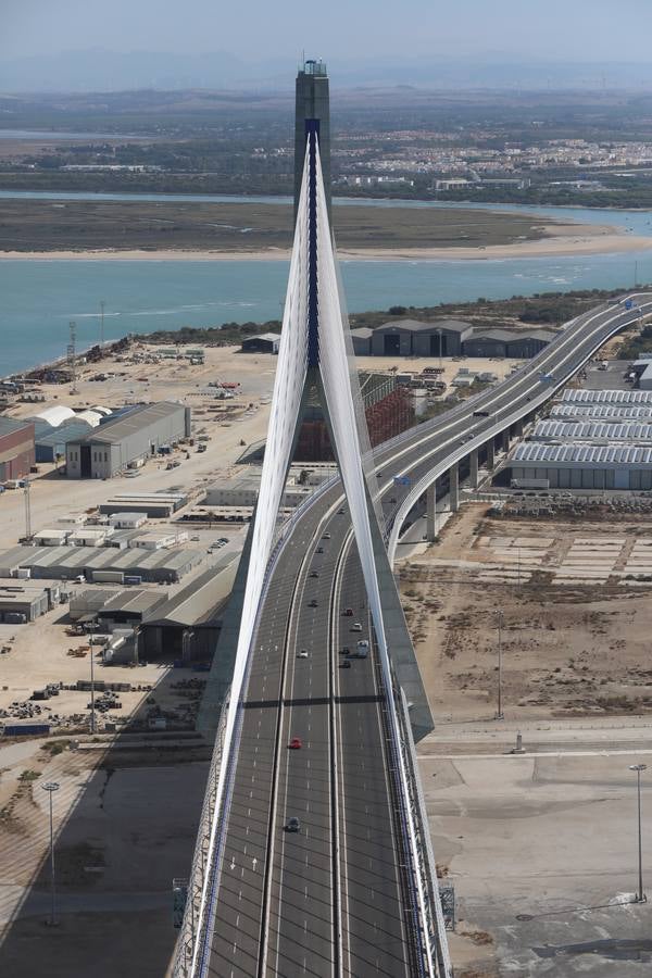 El segundo puente de Cádiz cumple este martes cuatro años de su inauguración
