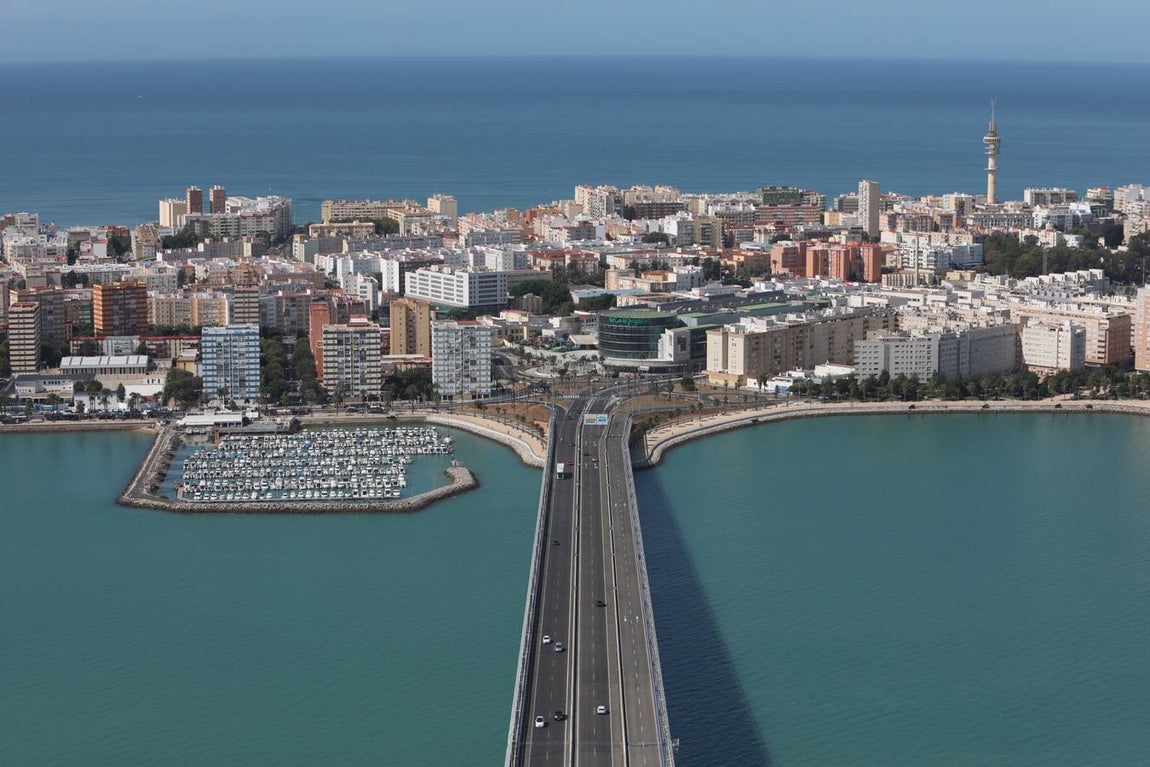 El segundo puente de Cádiz cumple este martes cuatro años de su inauguración