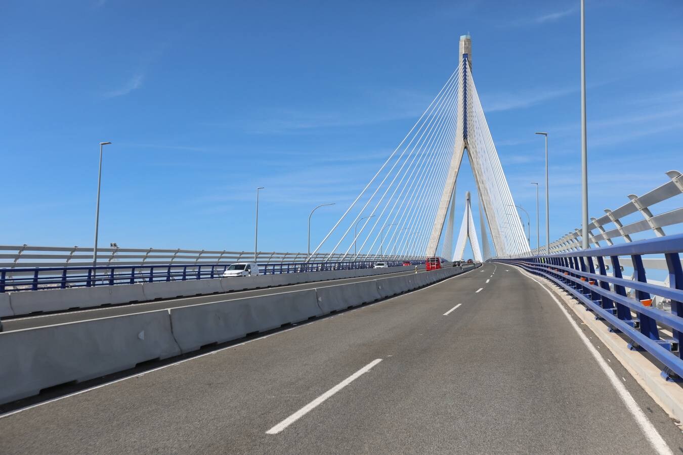 Fotos: En el corazón del Puente de la Constitución de Cádiz