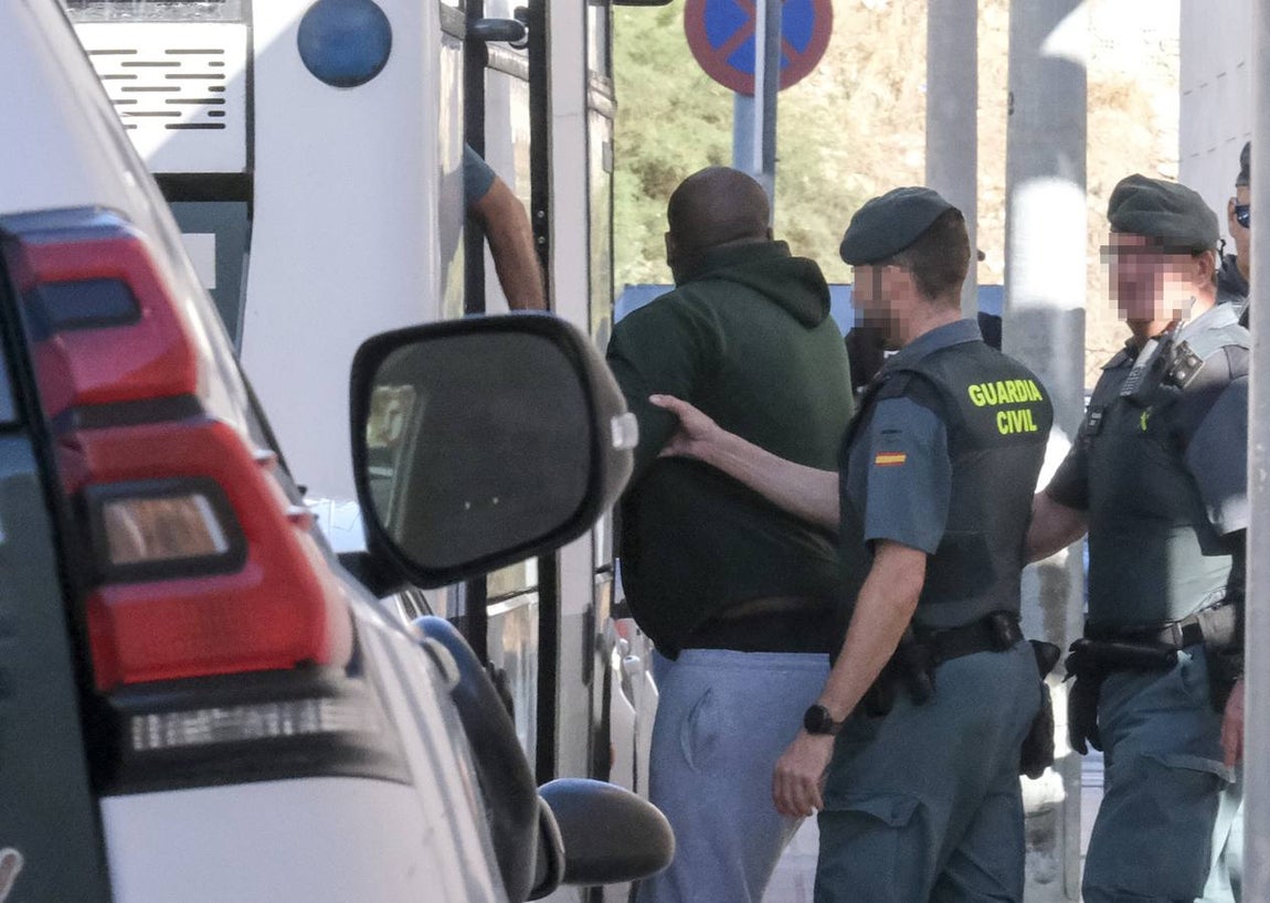 FOTOS: Los detenidos por el ajuste de cuentas de Chipiona, ante la Justicia