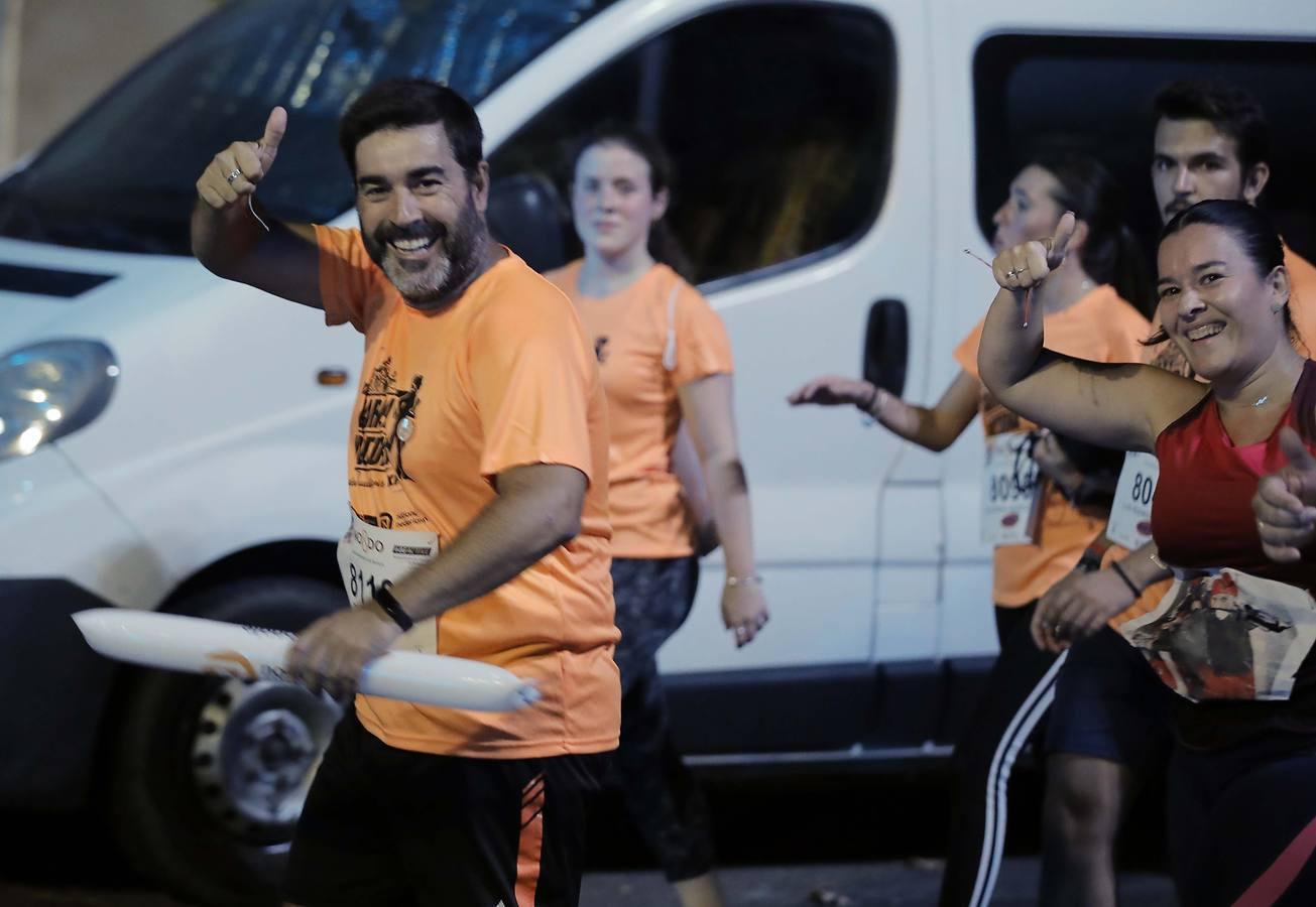 ¿Has corrido la Carrera Nocturna de Sevilla? Búscate en las fotos (III)