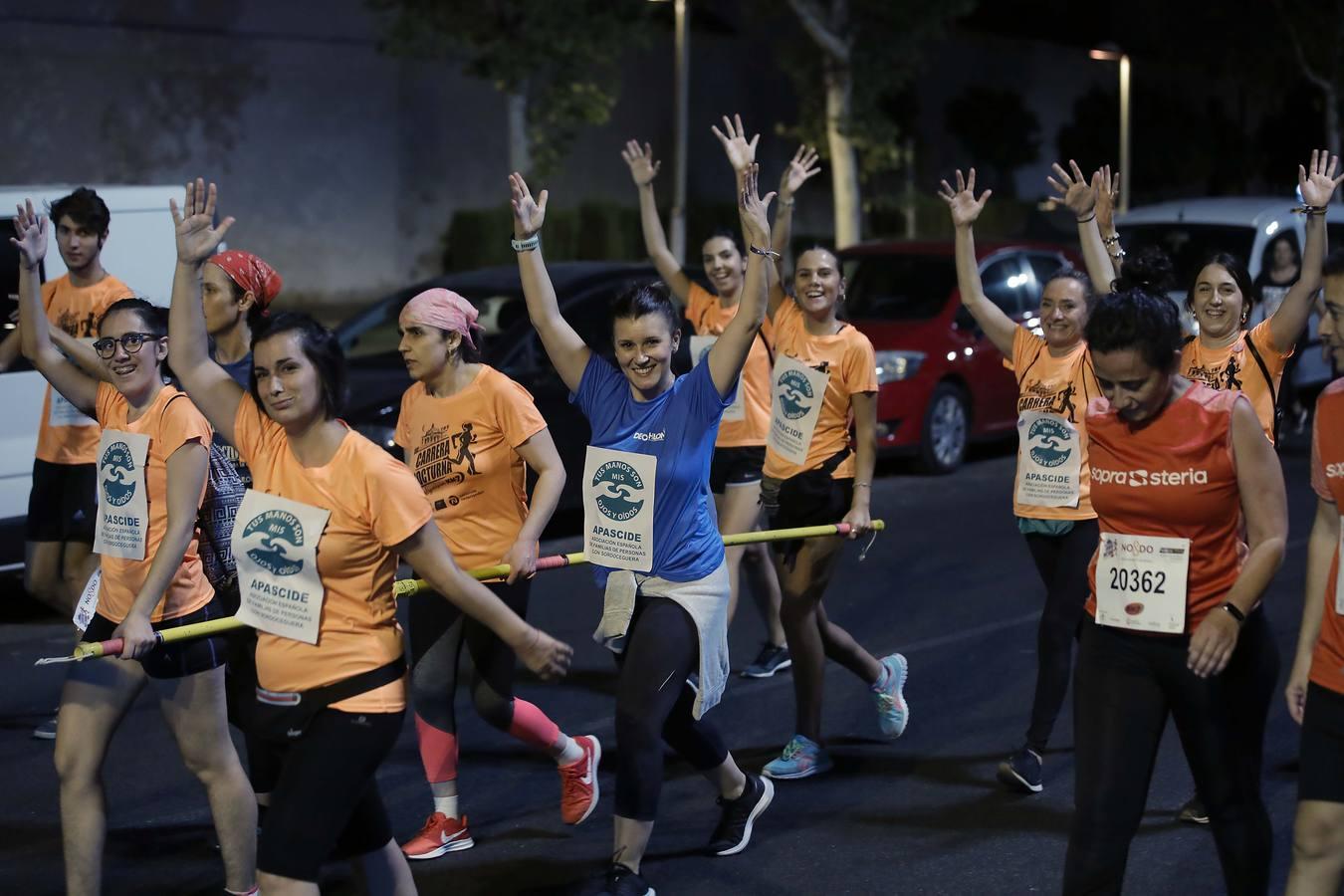 ¿Has corrido la Carrera Nocturna de Sevilla? Búscate en las fotos (III)