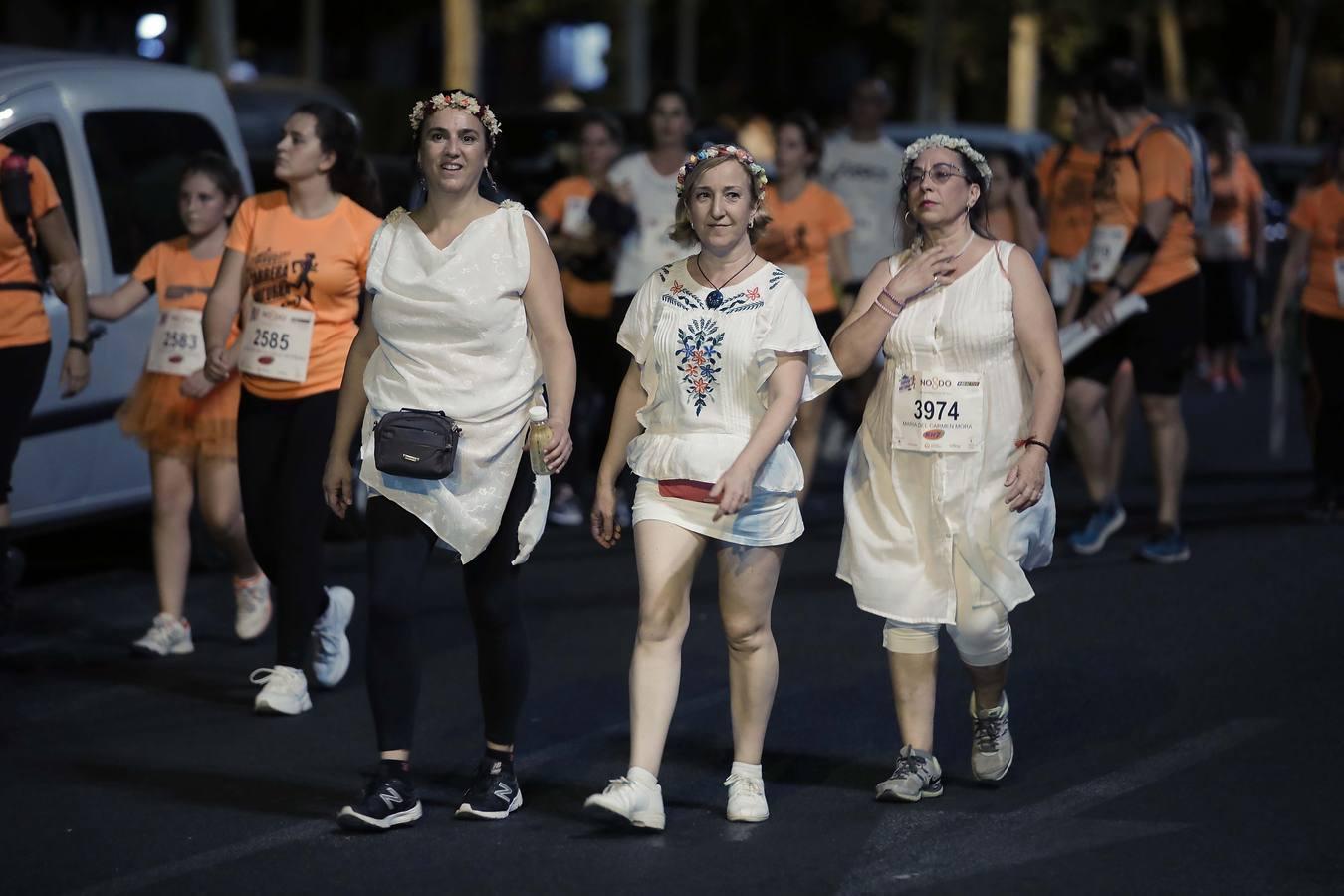 ¿Has corrido la Carrera Nocturna de Sevilla? Búscate en las fotos (III)