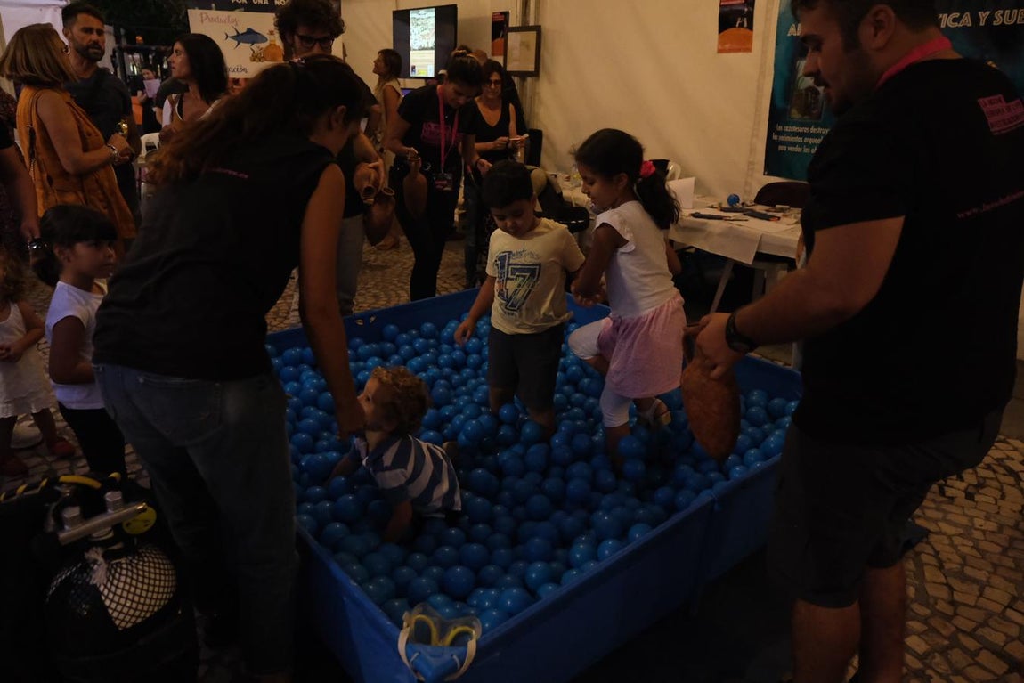 La ciencia arrasa en la Noche Europea de los Investigadores