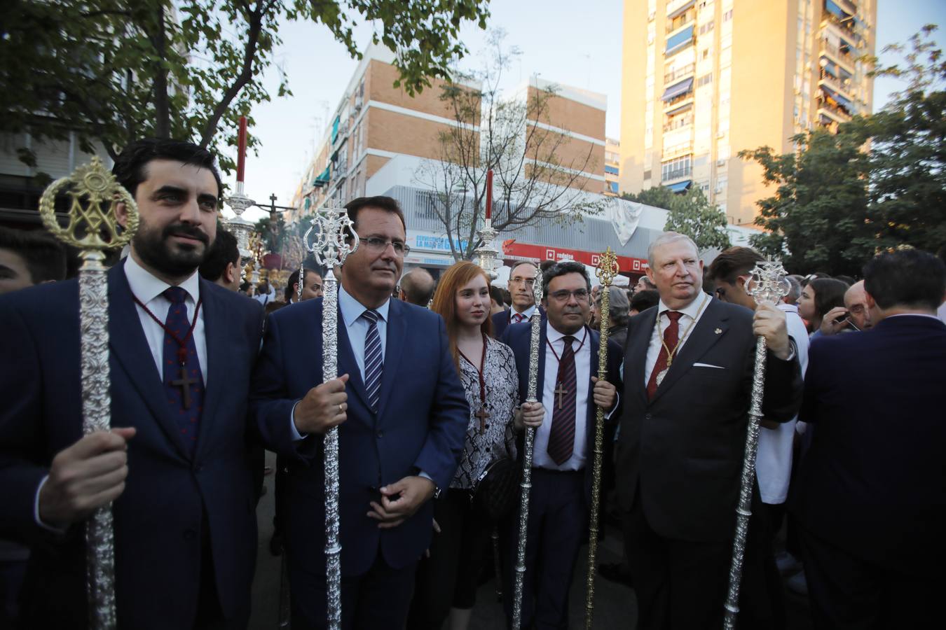 Salida extraordinaria del Cristo de la Sed, en imágenes