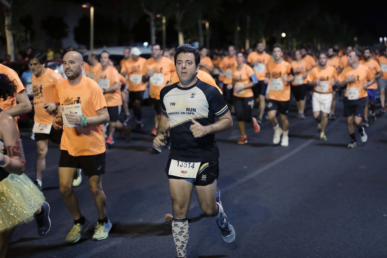 ¿Has corrido la Carrera Nocturna de Sevilla? Búscate en las fotos (V)