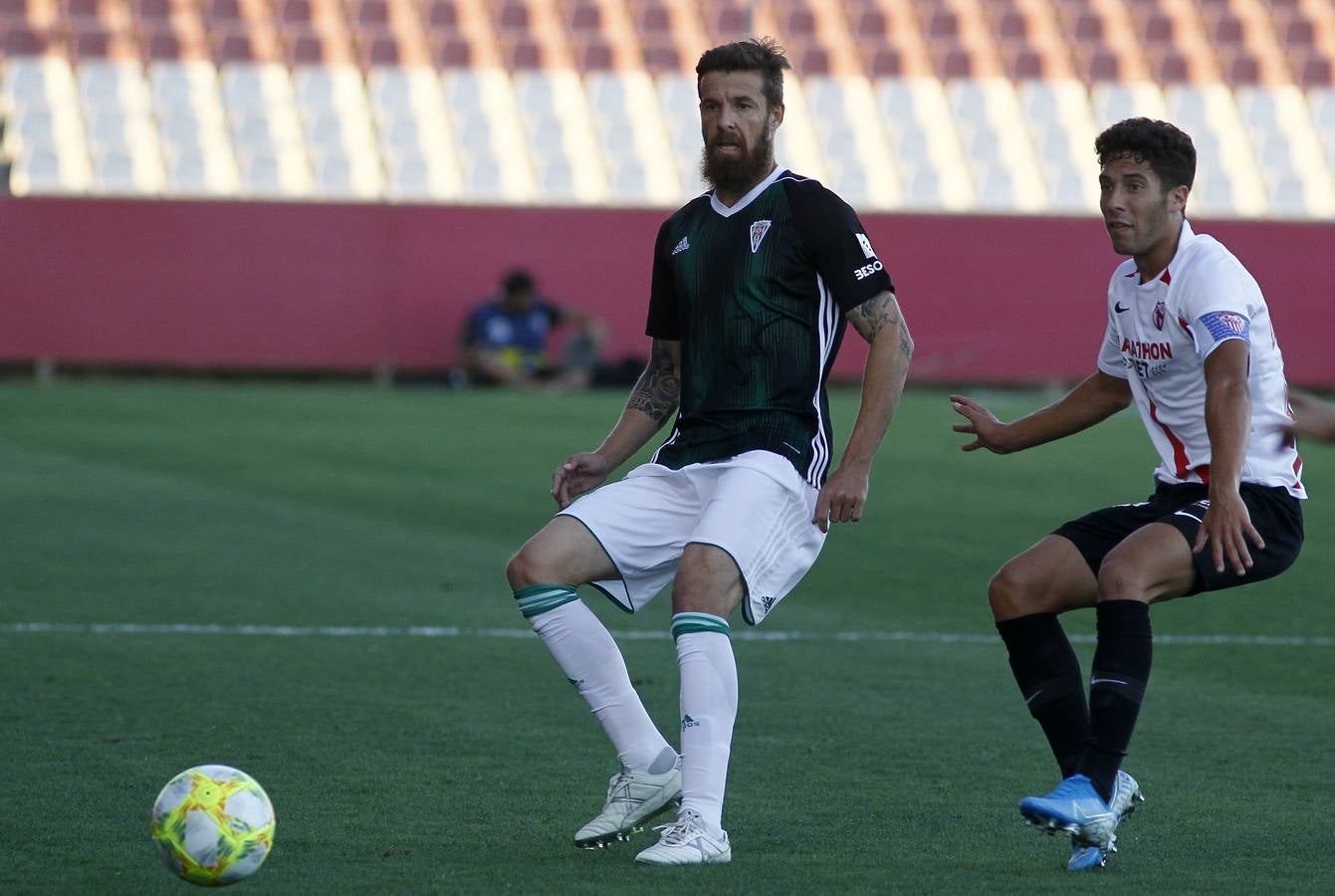 La afición blanquiverde y lo más destacado del Sevilla Atlético-Córdoba CF, en imágenes