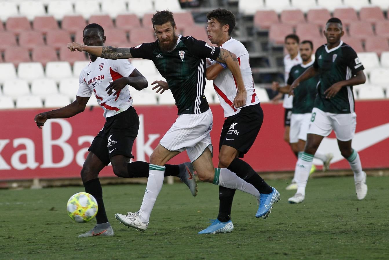 La afición blanquiverde y lo más destacado del Sevilla Atlético-Córdoba CF, en imágenes