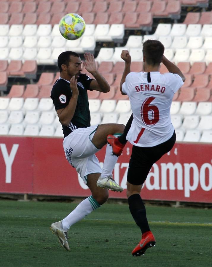 La afición blanquiverde y lo más destacado del Sevilla Atlético-Córdoba CF, en imágenes