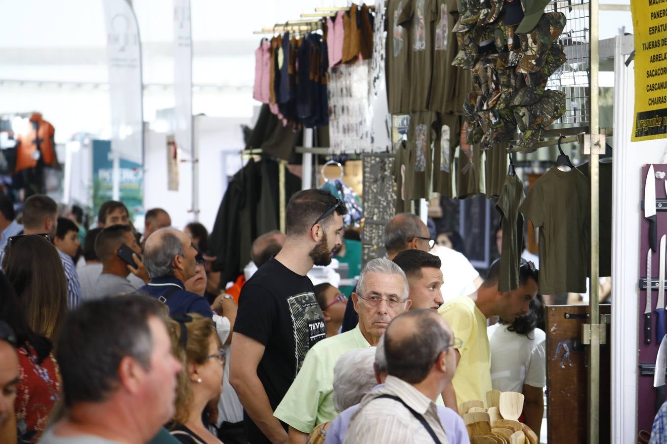 La tercera jornada de Intercaza, la feria de la caza de Córdoba, en imágenes