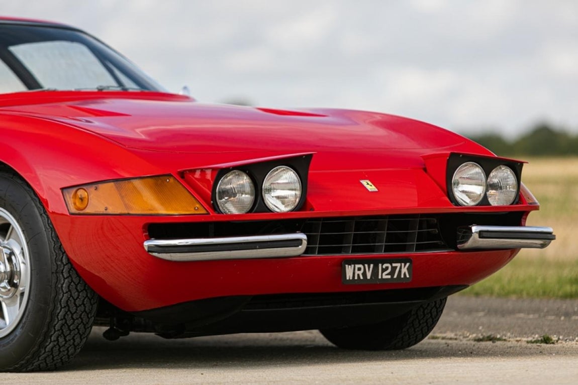 Ferrari 365 GTB/4. Una de sus más interesantes adquisiciones fue este clásico del "cavallino rampante" de 1972. Un modelo exclusivo dado que solo salieron al mercado 158 ejemplares