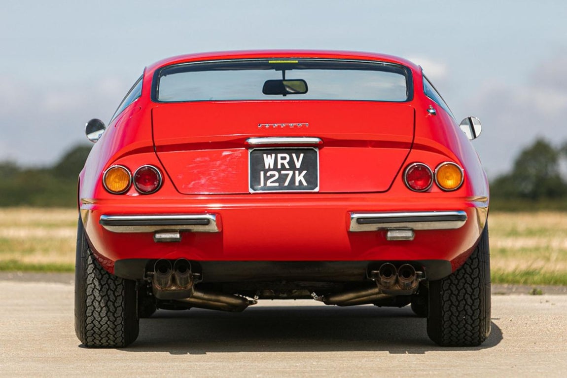 Ferrari 365 GTB/4. El compositor se empoderaba al volante de la joya del motor hasta 1975. Lo vendió cuando sacó su álbum "Goodbye Yellow Brick Road"