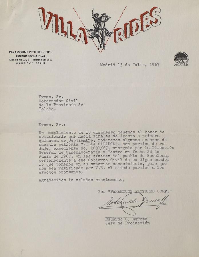Comunicación de la Productora Paramount Pictures al gobernador civil de Toledo informando del inicio del rodaje de la película Villa Cabalga en Escalona. 1967. 