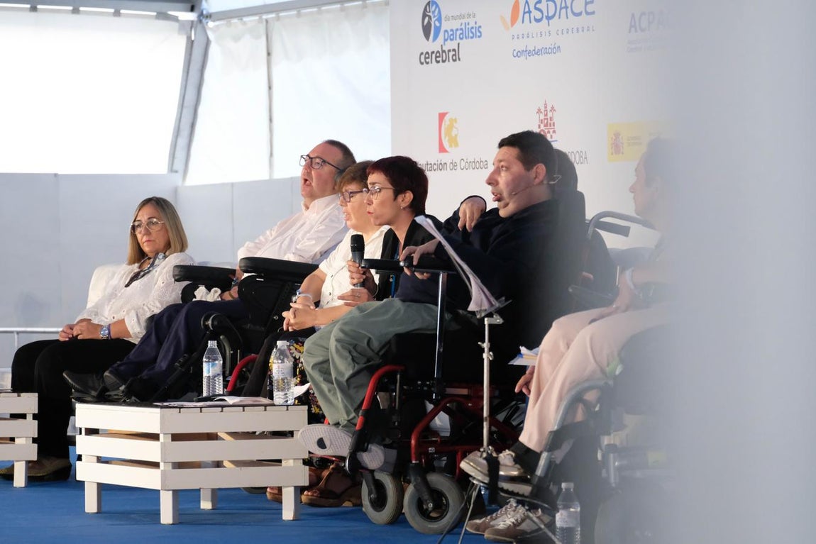 El Congreso del Día Mundial de la Parálisis Cerebral en Córdoba, en imágenes