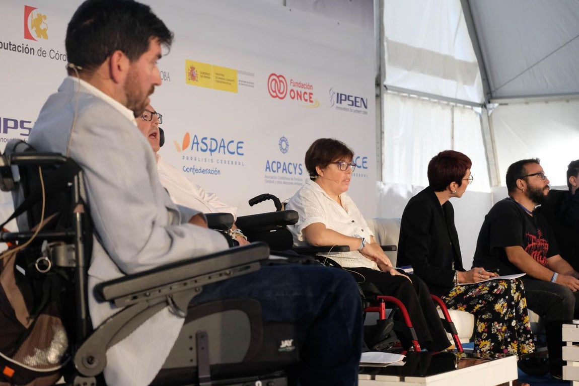 El Congreso del Día Mundial de la Parálisis Cerebral en Córdoba, en imágenes