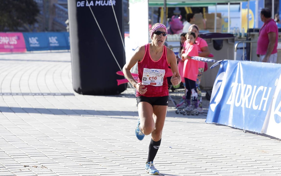 Si has participado en la Carrera de la Mujer, búscate (III)