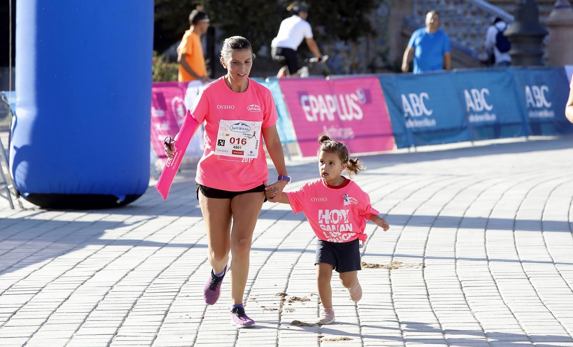 Si has participado en la Carrera de la Mujer, búscate (III)