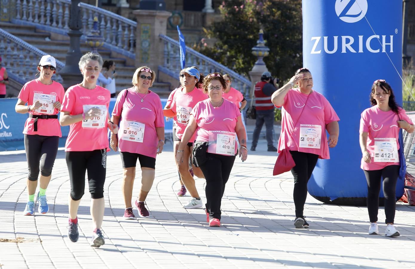 Si has participado en la Carrera de la Mujer, búscate (IV)