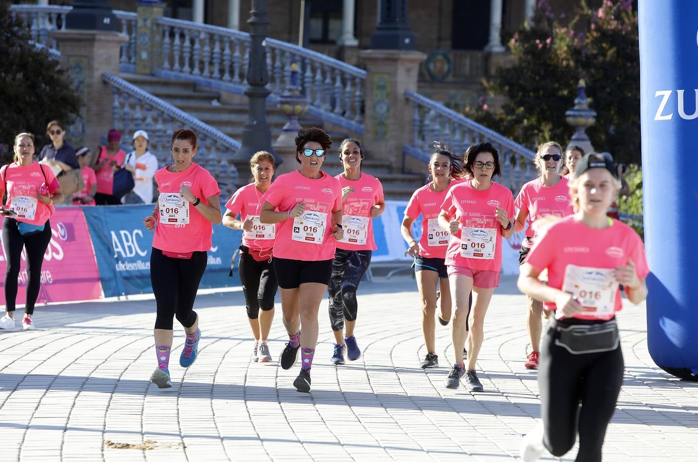 Si has participado en la Carrera de la Mujer, búscate (IV)