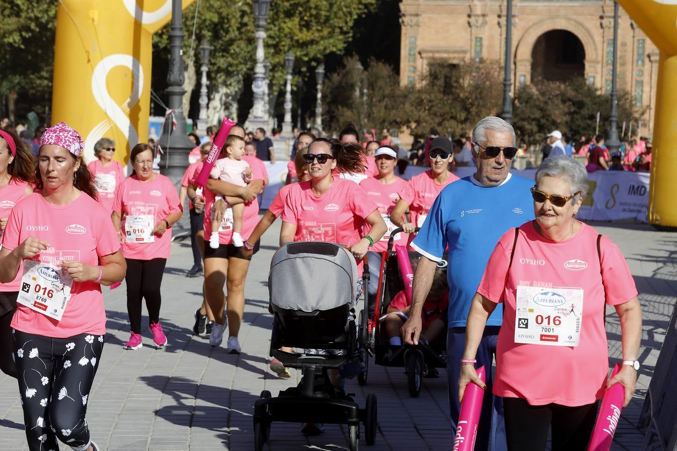 Si has participado en la Carrera de la Mujer, búscate (IV)