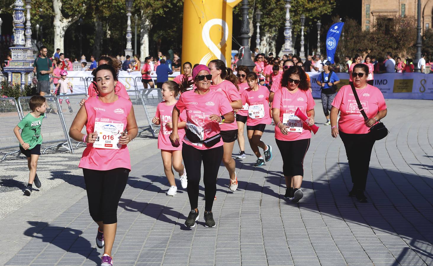 Si has participado en la Carrera de la Mujer, búscate (IV)