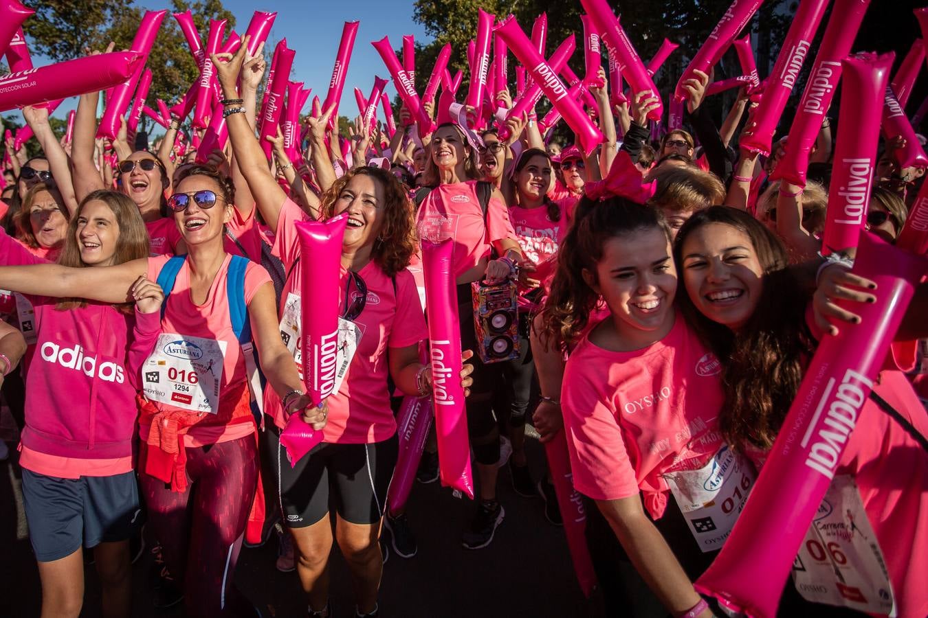 Si has participado en la Carrera de la Mujer, búscate (VI)