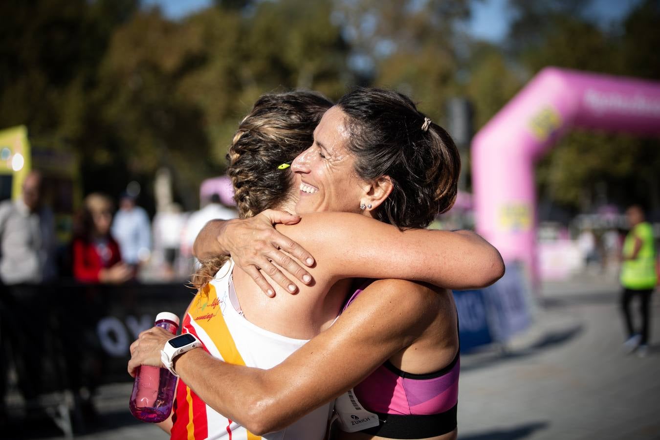 Si has participado en la Carrera de la Mujer, búscate (VI)