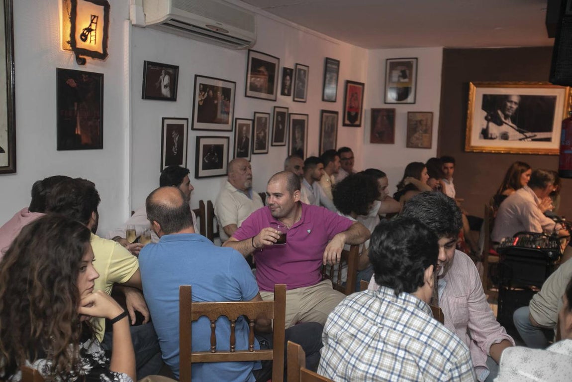 La inauguración de la peña Almíbar &amp;amp; Rincón, en imágenes