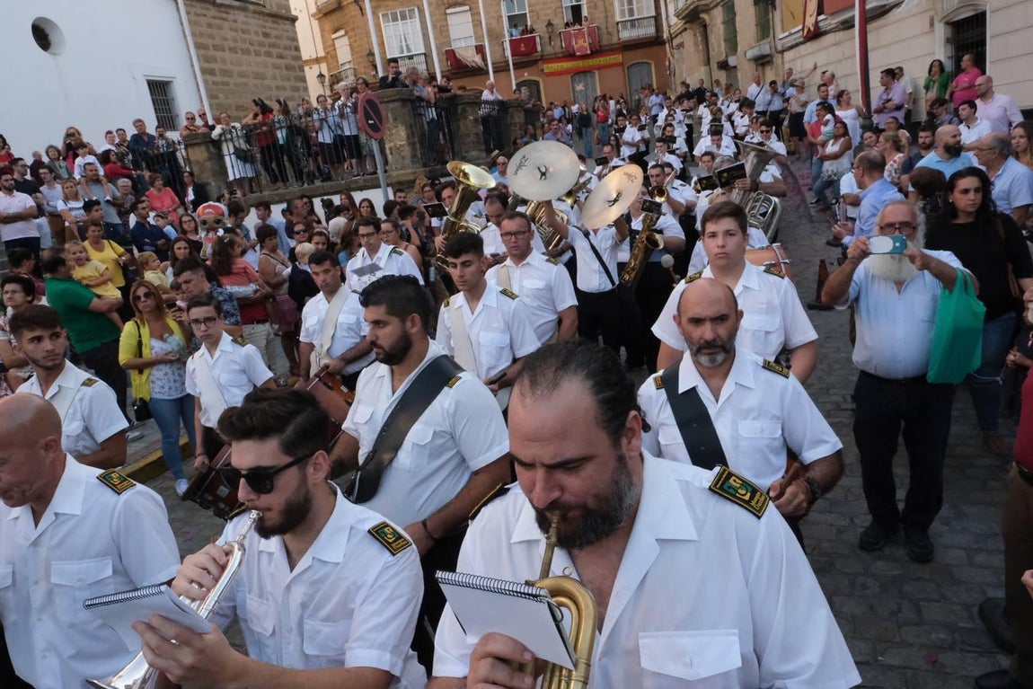 FOTOS: Cádiz celebra la festividad de la Patrona