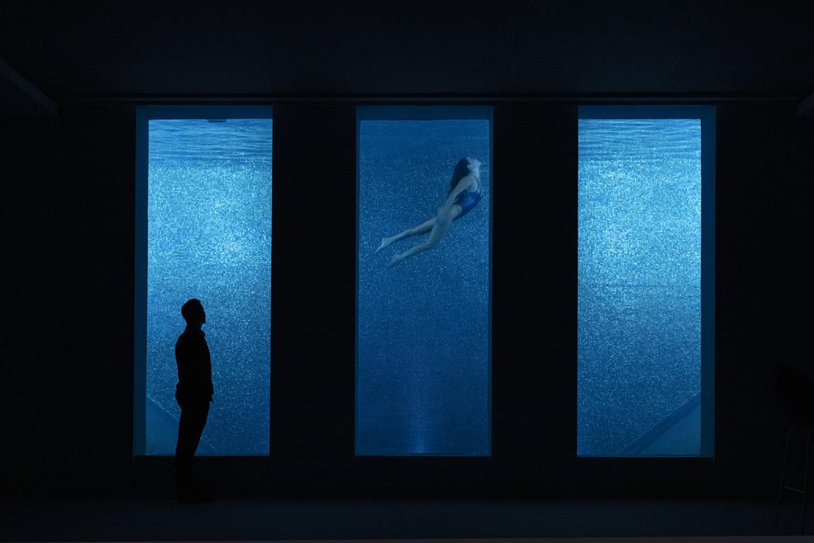 Villa Cullinam. La mansión tiene una piscina interior y otra exterior, una de ellas es de agua salada