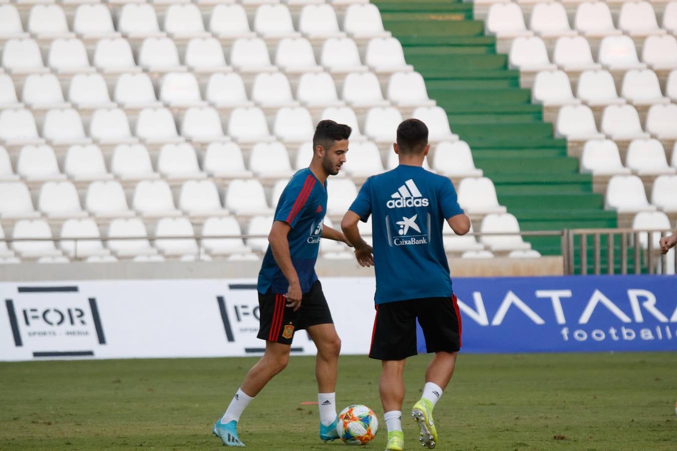 Lo mejor del entrenamiento de España sub 21 en Córdoba, en imágenes