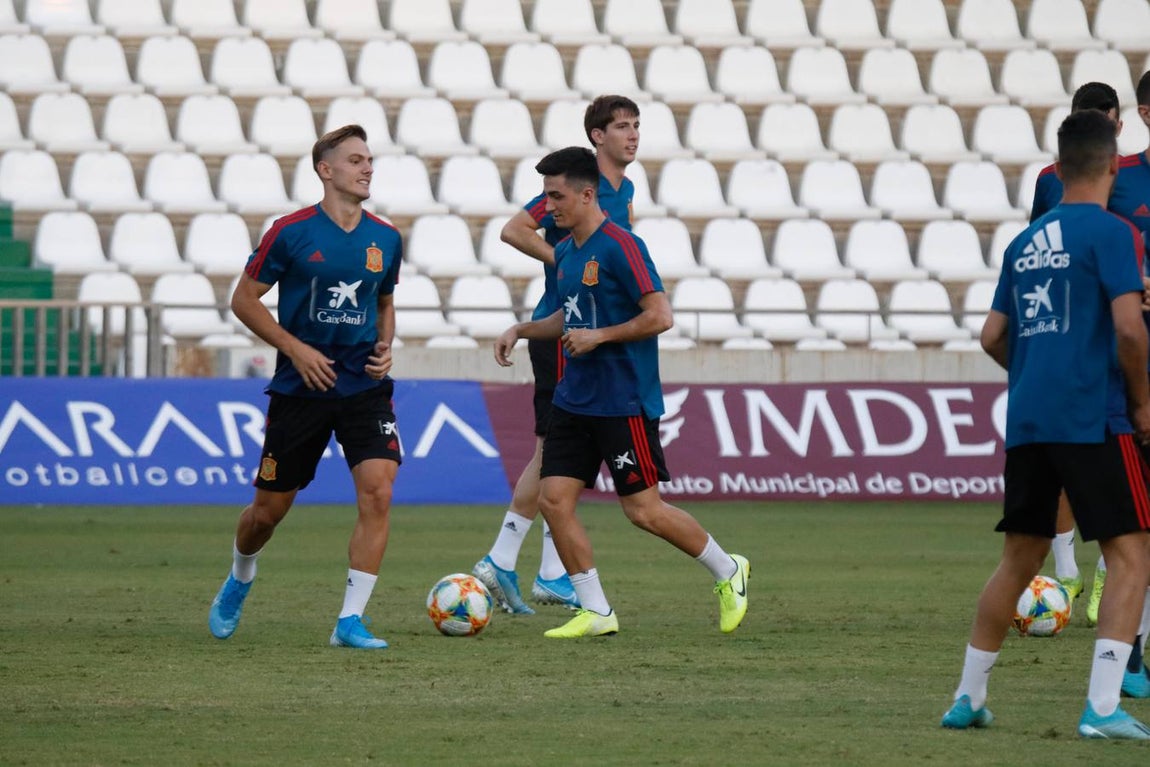 Lo mejor del entrenamiento de España sub 21 en Córdoba, en imágenes