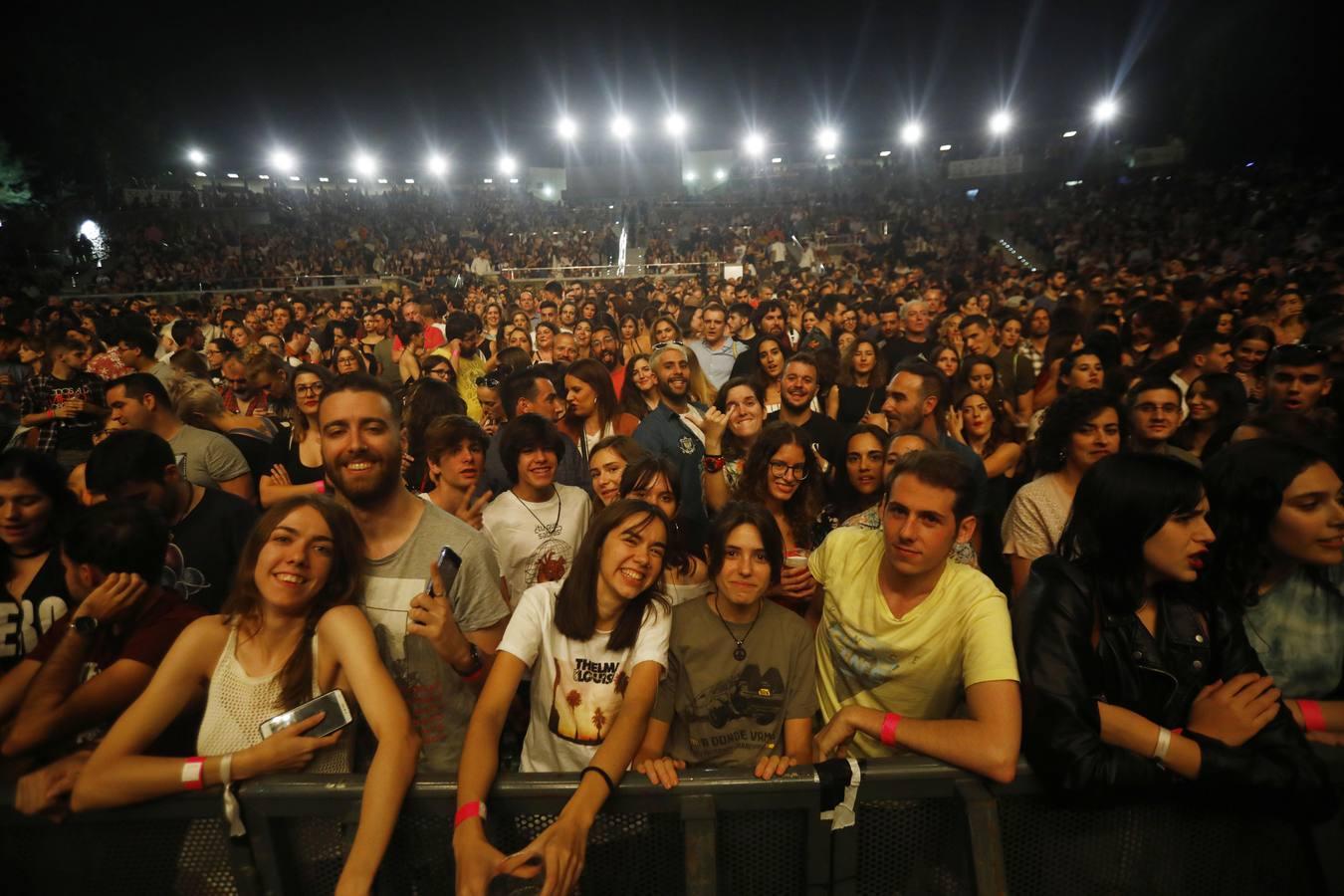 La actuación de Izal en el Cajasur I Like Festival, en imágenes