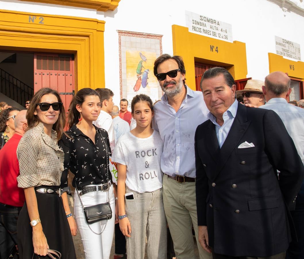 Asia Haro, Jimena Yuste, Ludivica Yuste, Tomás Yuste y José Pérez