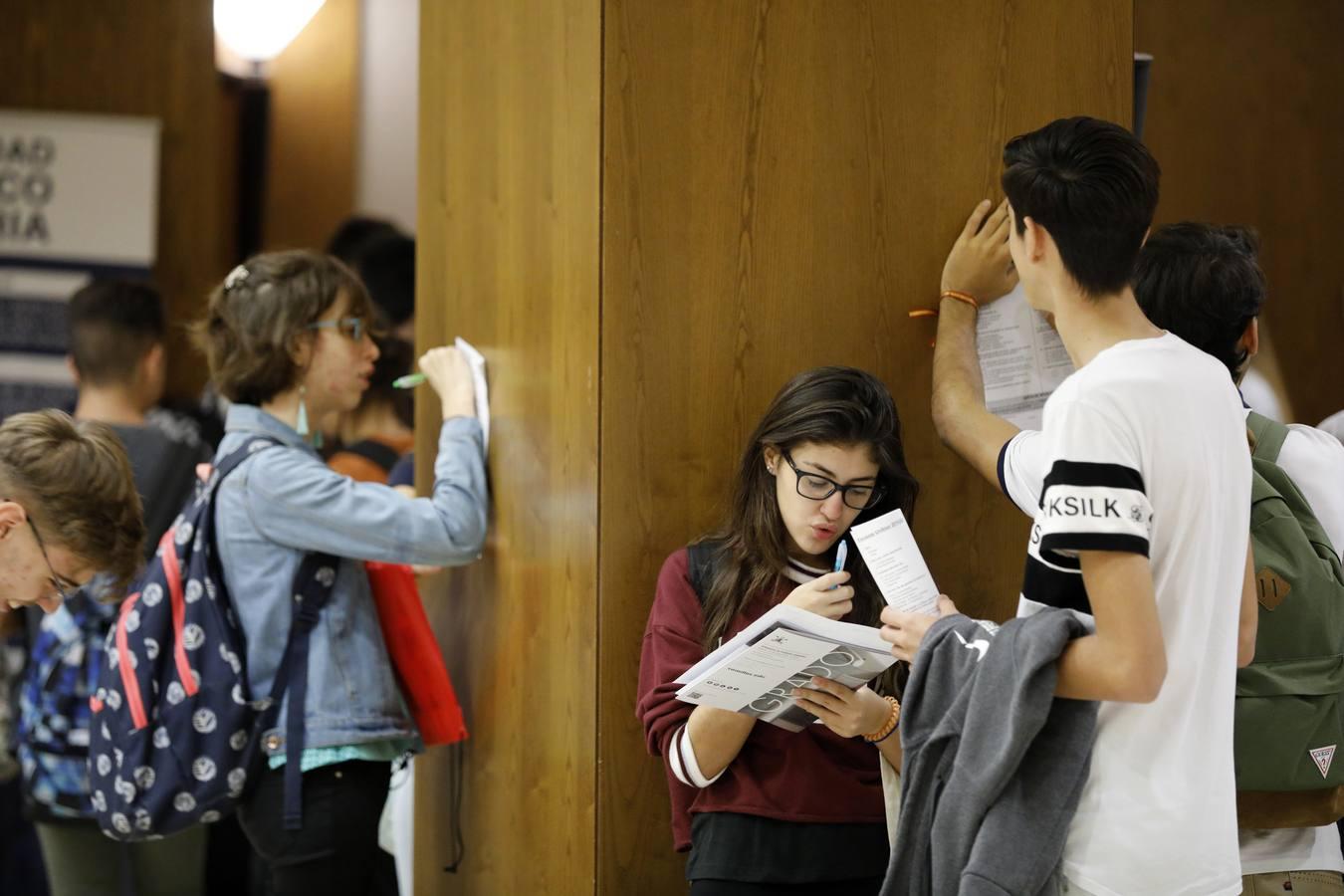 El Salón de Orientación Universitaria Unitour en Córdoba, en imágenes