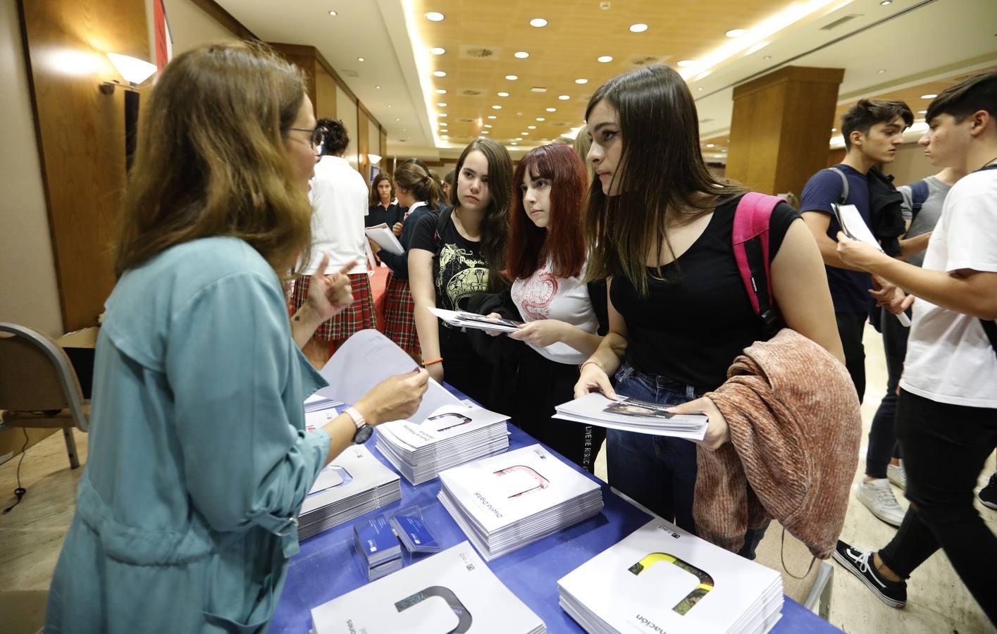 El Salón de Orientación Universitaria Unitour en Córdoba, en imágenes