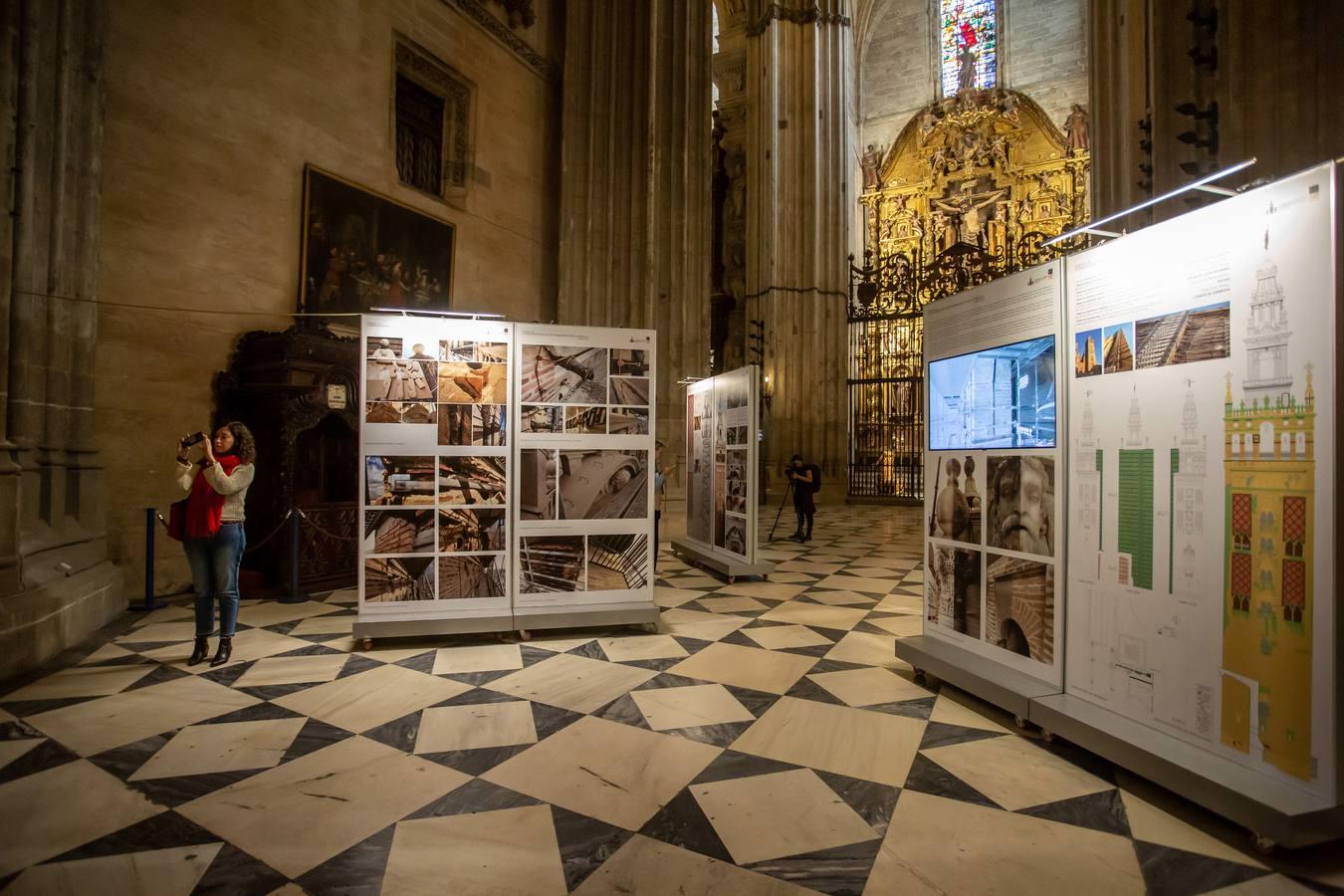 Fotogalería: la Giralda de Sevilla recupera su color original