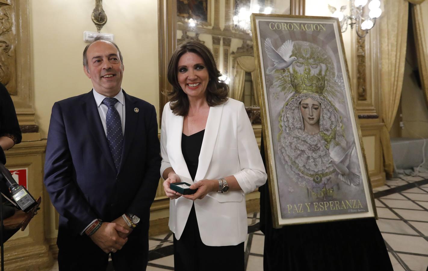 La presentación del cartel y los actos de la coronación de la Virgen de la Paz de Córdoba, en imágenes