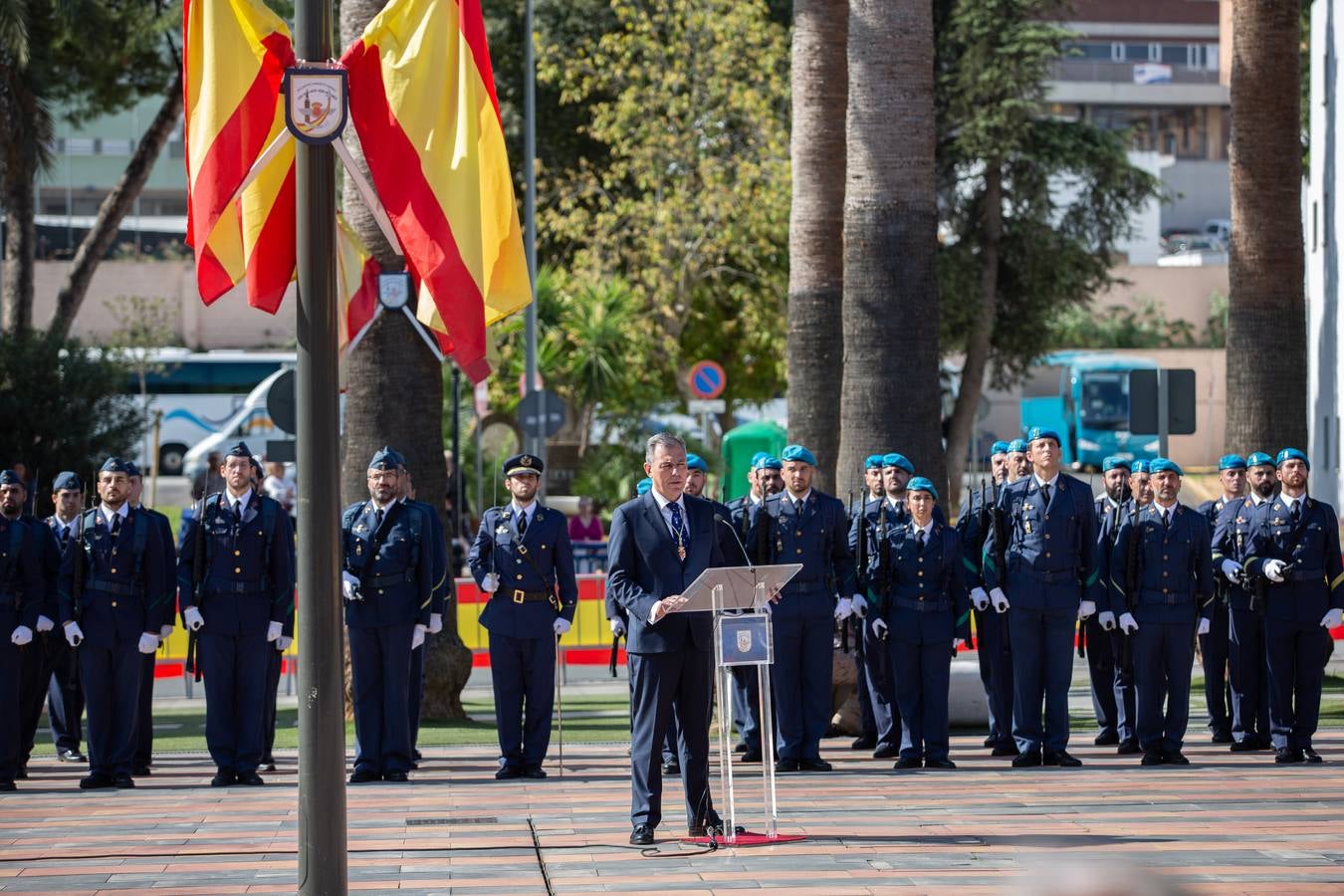 En imágenes, jura de bandera civil en Tomares