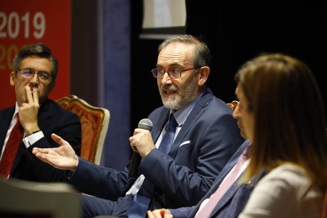 La Asociación contra el Cáncer celebra su 25 aniversario en Córdoba, en imágenes