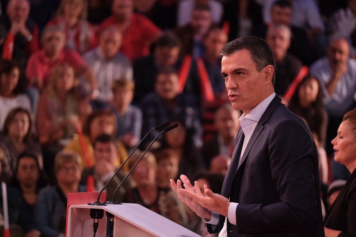 Fotos: Pedro Sánchez y Susana Díaz en Cádiz
