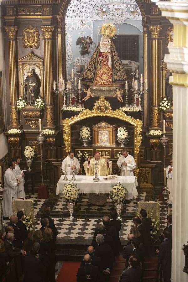 La misa por los 300 años de la Virgen de los Dolores de Córdoba, en imágenes